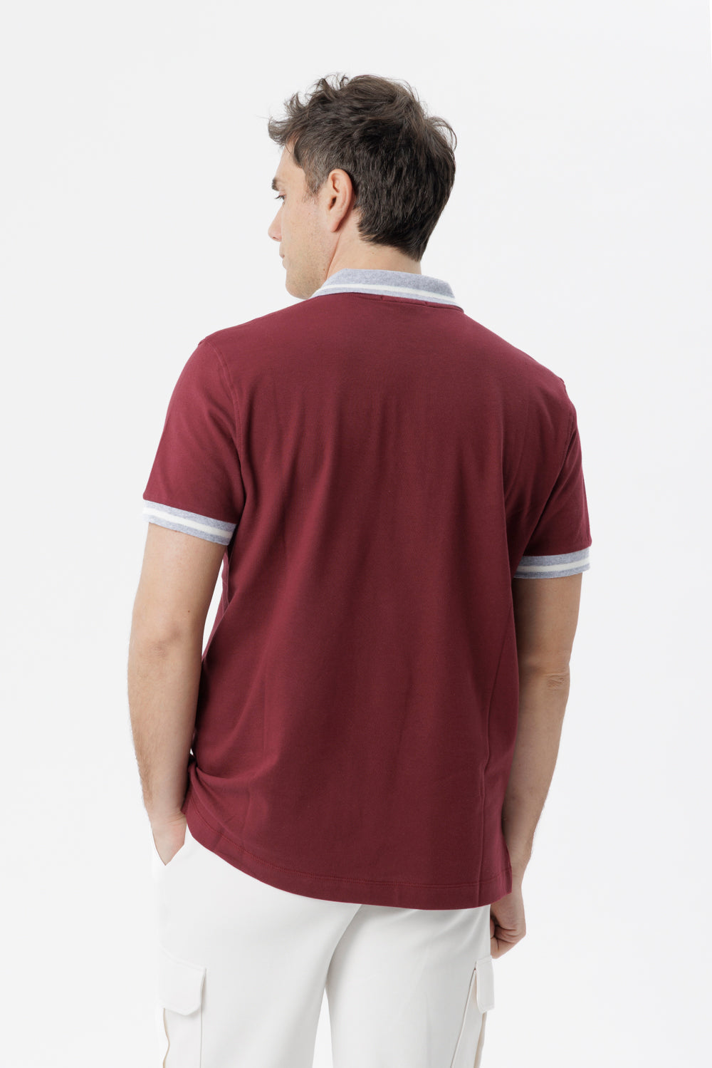Polo shirt with contrasting burgundy details
