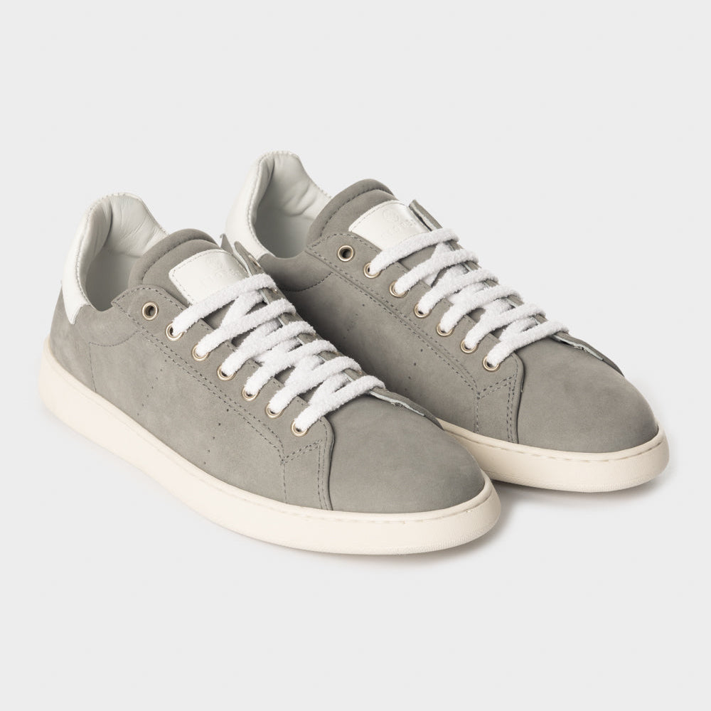 Suede sneaker stone