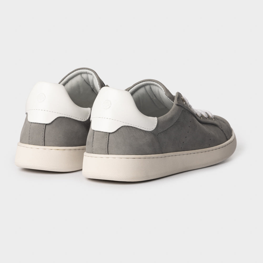 Suede sneaker stone