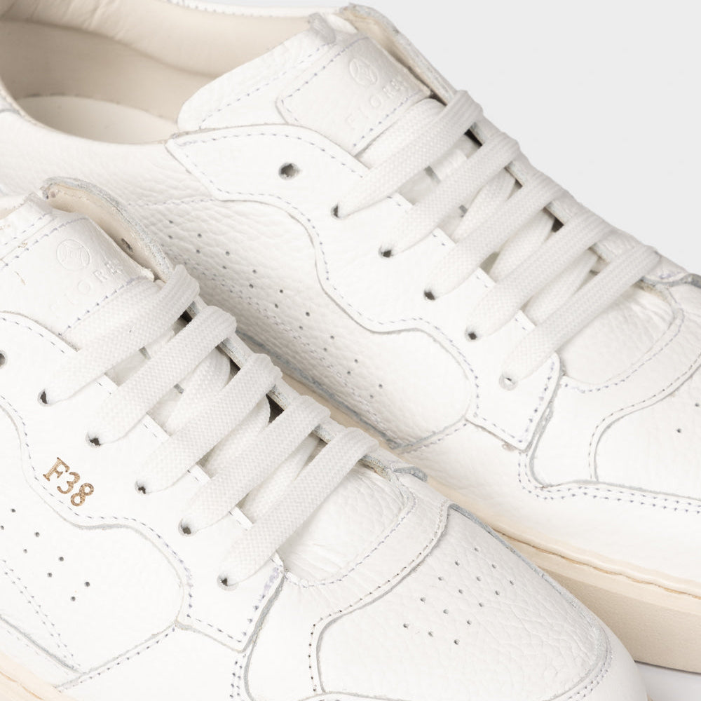 Sneaker F38 white/beige leather