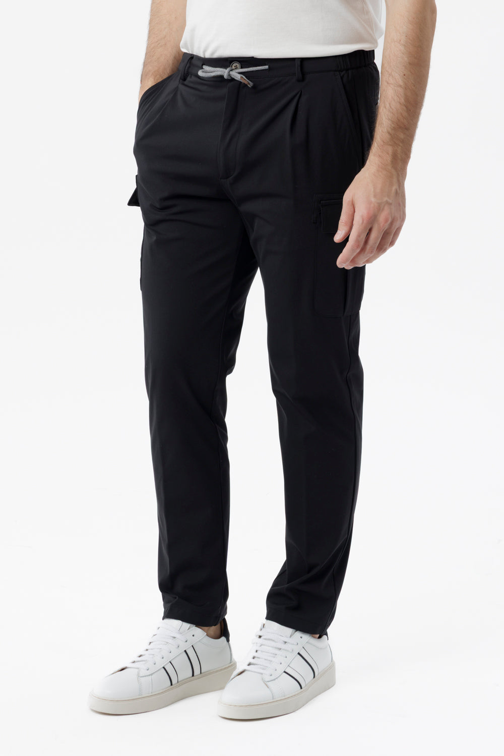 Pantalone coulisse cargo in nylon comfort nero