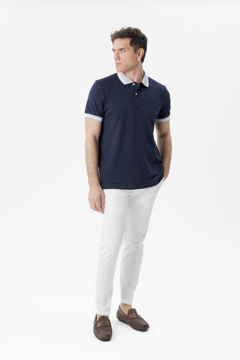 Polo shirt with contrast blue details