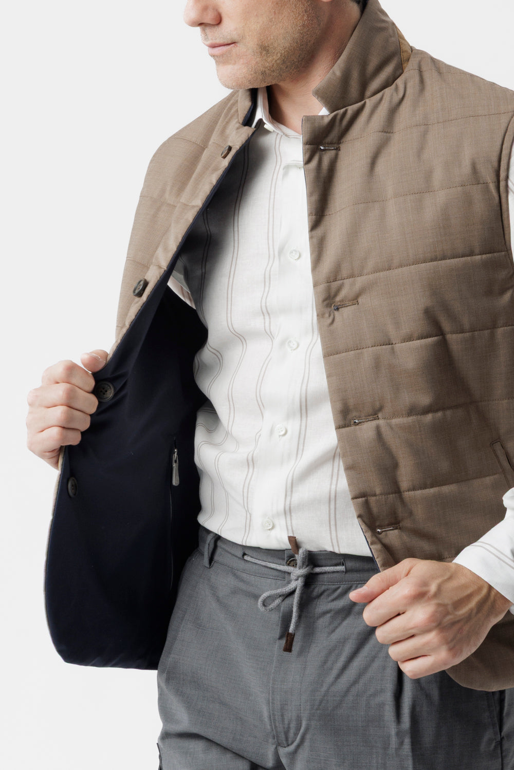 Reversible bi-material vest in wool poplin and technical beige cotton