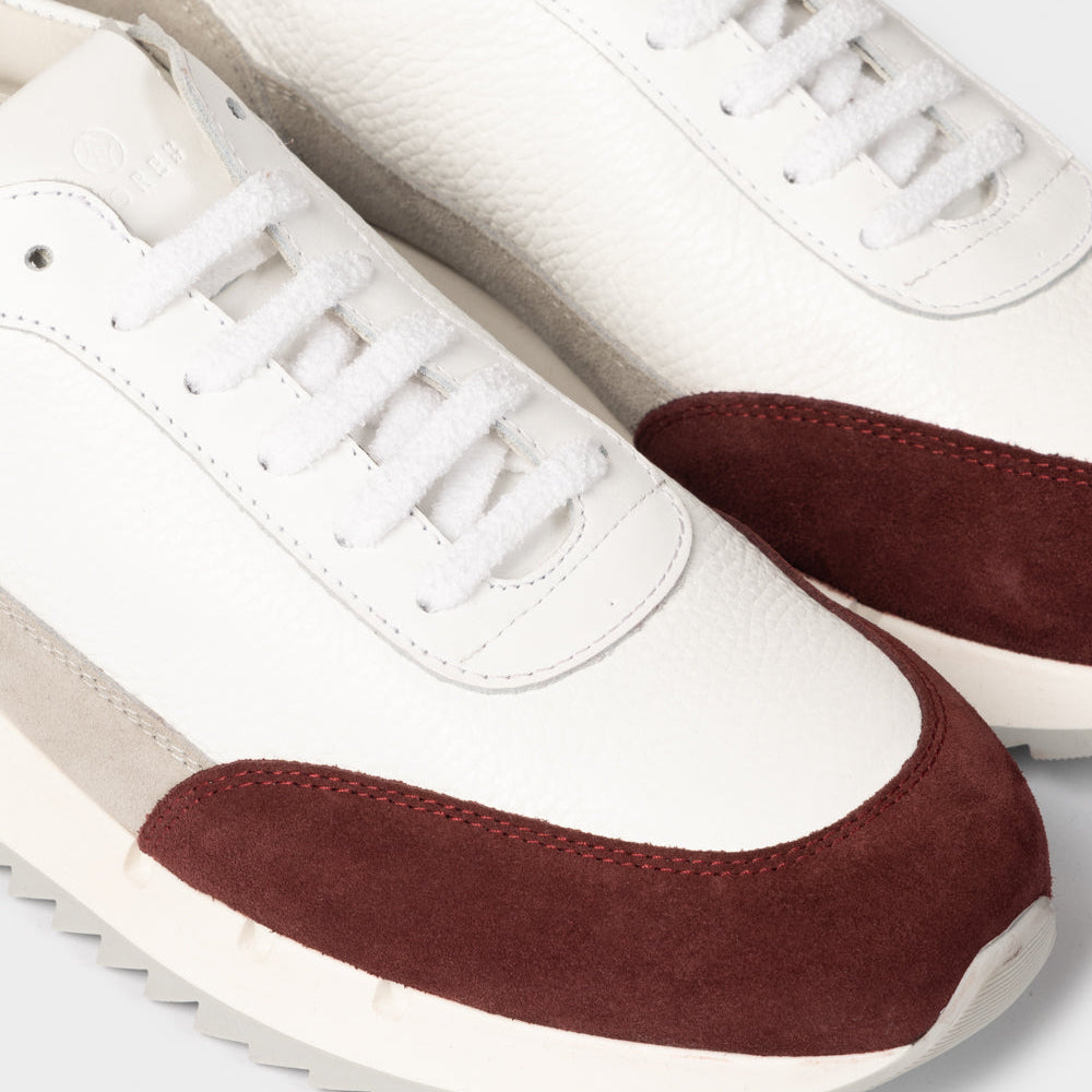 Running white/barolo leather