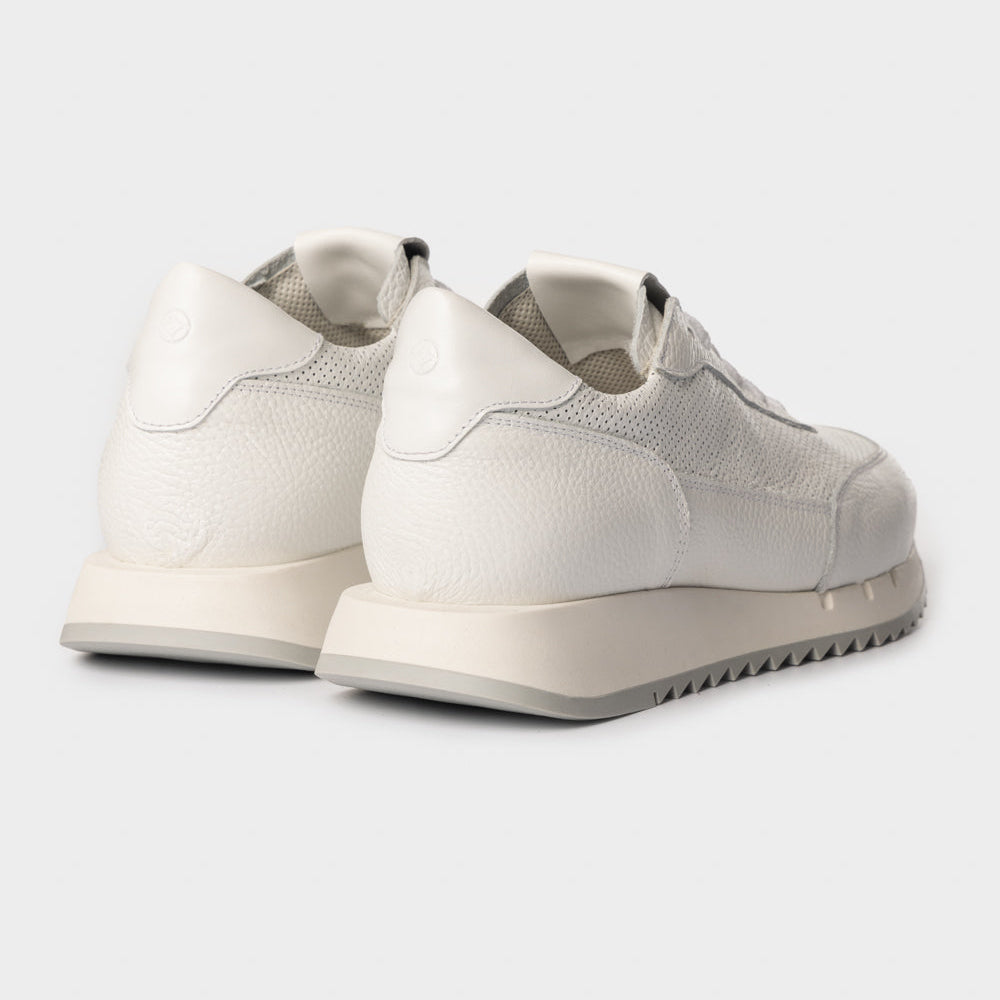 Running leather sneakers white