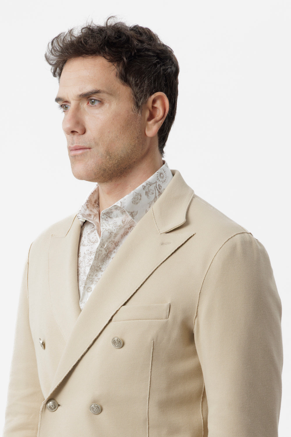 Giacca doppiopetto taglio vivo in cotone piquet stretch beige