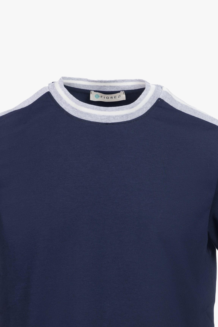 Cotton t-shirt with blue ribbing